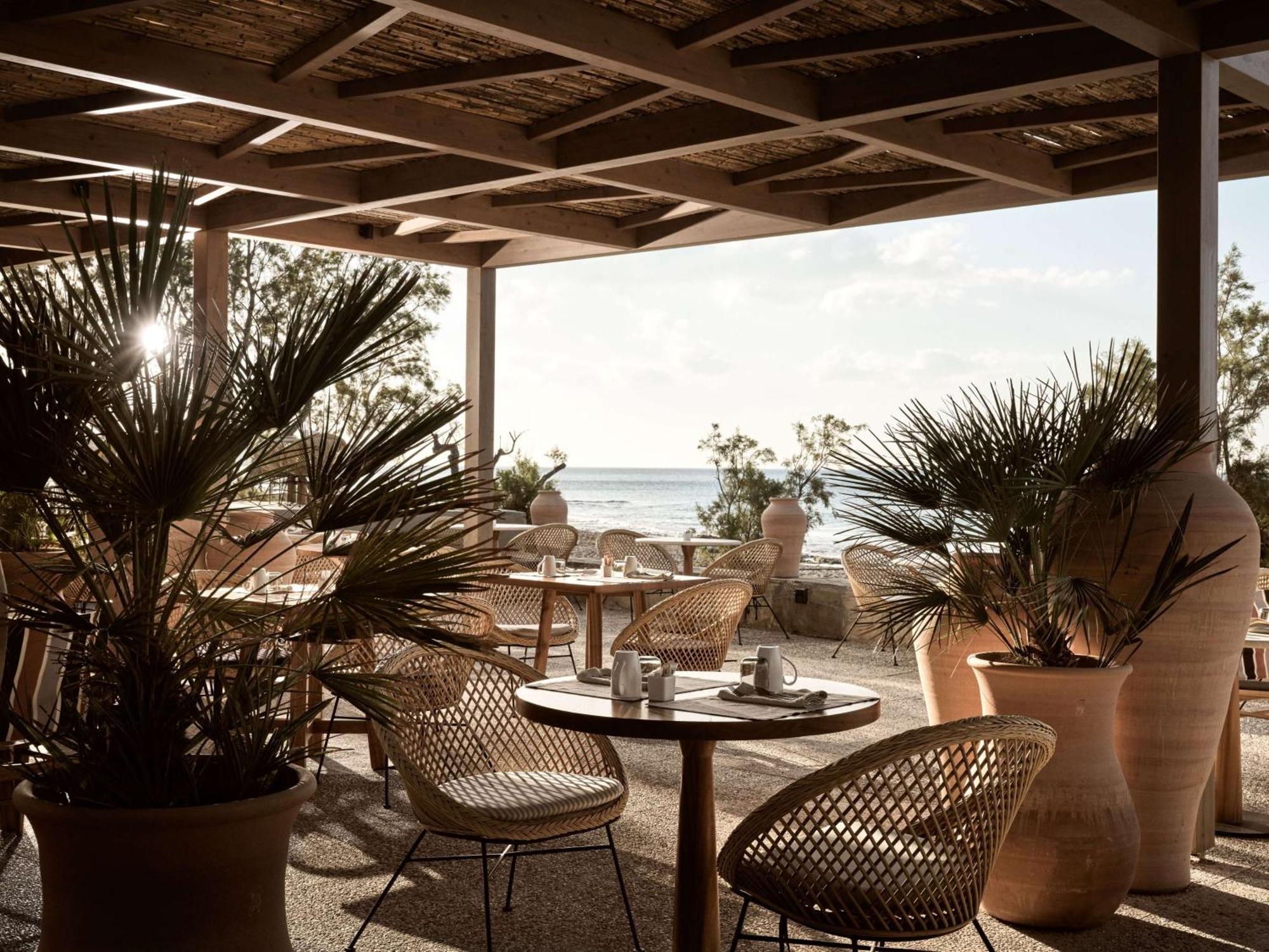 Numo Ierapetra Beach Resort Crete, Adults Only, Curio Collection Hilton Kültér fotó